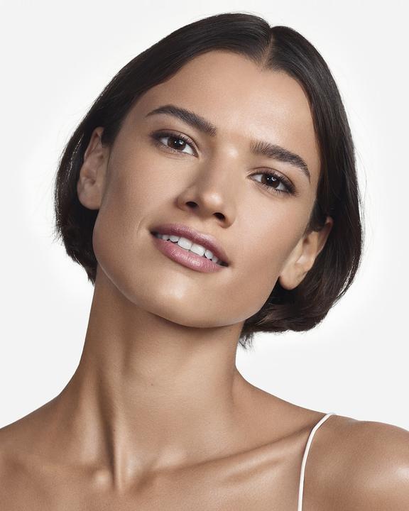 Actual product image Clinique Superbalanced Makeup (Vanilla)