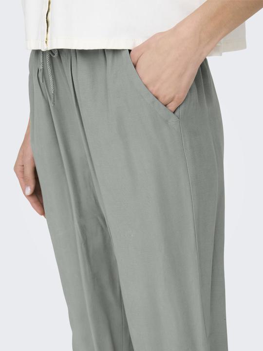 Image du produit Only ONLKELDA-EMERY Taille moyenne Coupe normale Pantalon classique Pantalon classique (W46/L32)