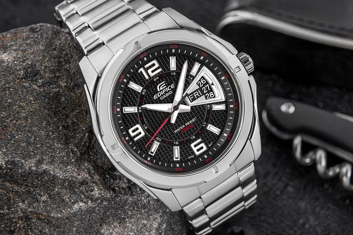 Produktbild Edifice Classic (Analoguhr, 49 mm)