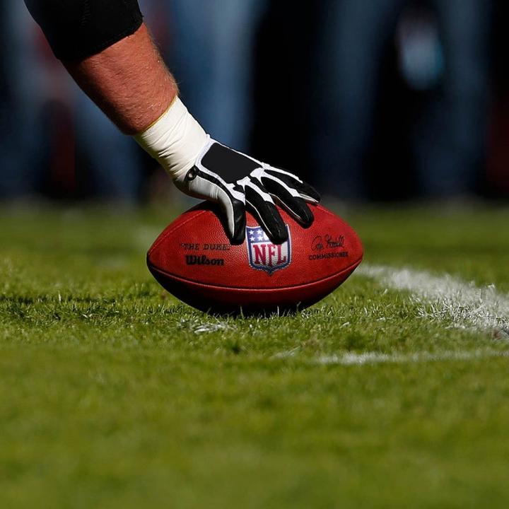 Actual product image Wilson NFL "Duke" American football