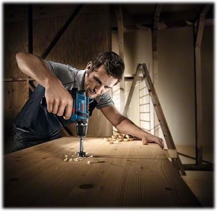 Productafbeelding Bosch Professional GSR 12V-15 accuboormachine en schroevendraaierset (Oplaadbare batterij)
