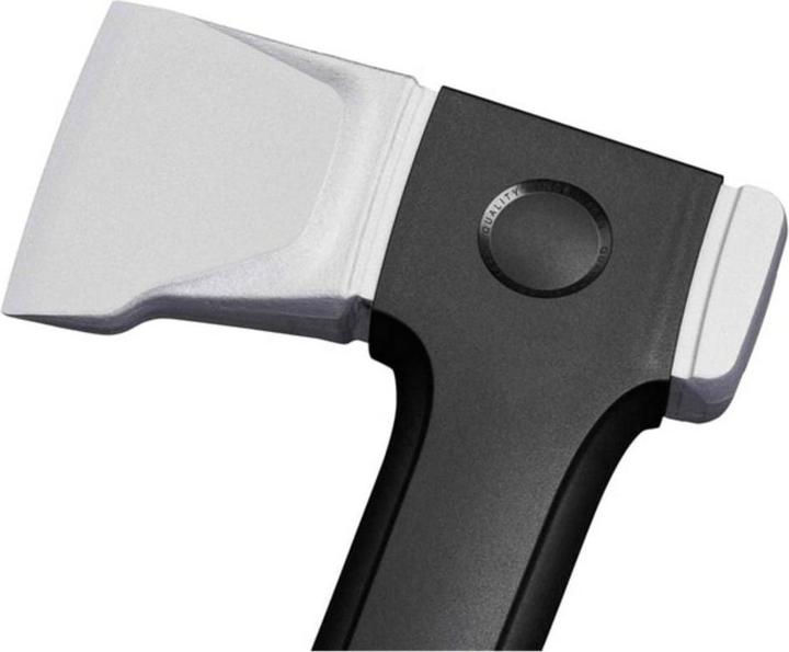 Actual product image Fiskars Splitting axe X24