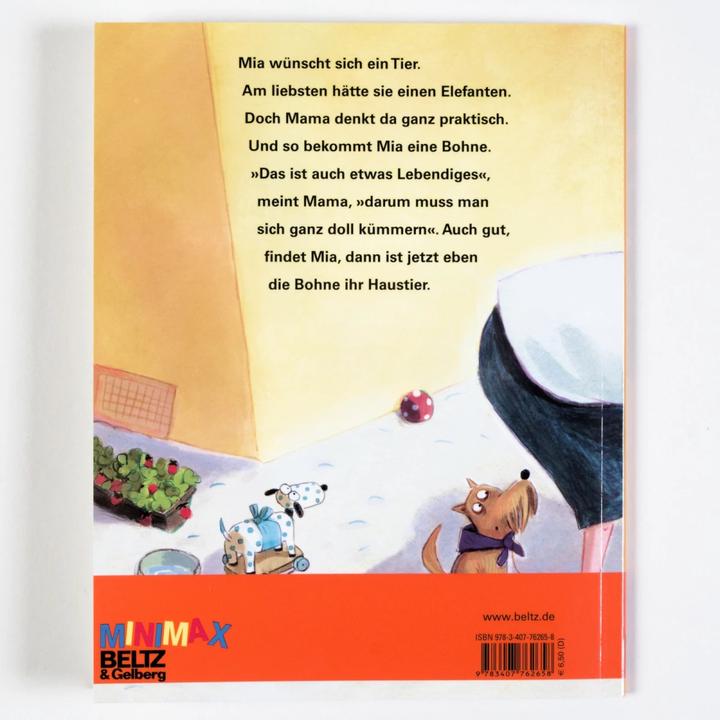 Actual product image Mias Bohne (German, Astrid Henn, Stephanie cutter, 2023)
