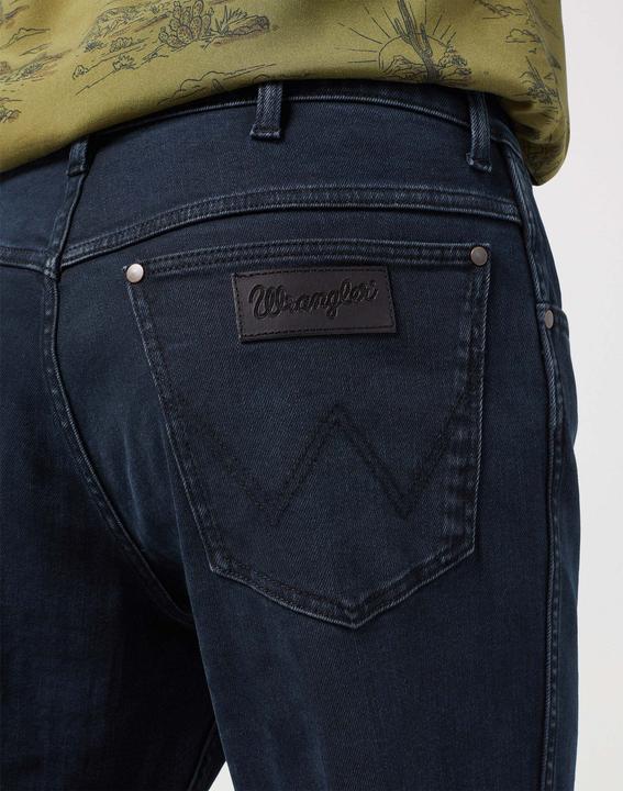Actual product image Wrangler Jeans River (34)