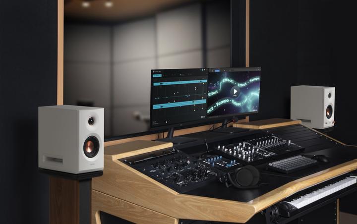 Actual product image Edifier MR5 2.2 system - Monitor Reference - white