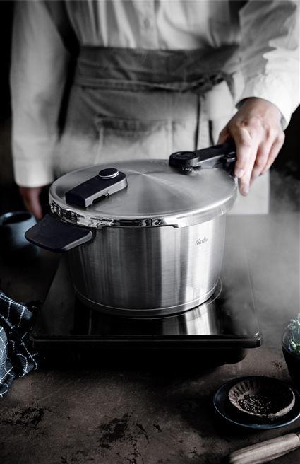 Actual product image Fissler Vitaquick Premium (22 cm, Pot, Stainless steel)