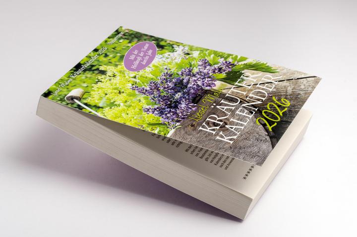 Actual product image Liesel Malm's herbal calendar 2026. Through the year with the healing power of nature (Hardcover, German)