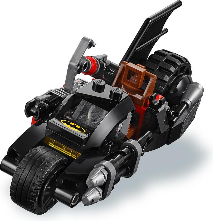 Image du produit LEGO Duel Batcycle avec Mr. Freeze (76118, LEGO DC)
