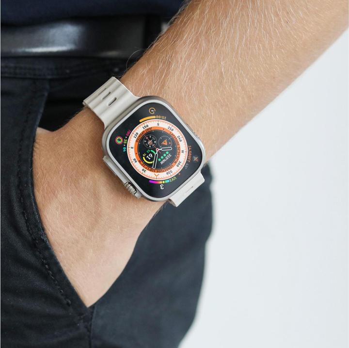 Actual product image Vonmählen Wave wristband 2 for Apple Watch 38 40 41 mm beige (Recycled silicone)