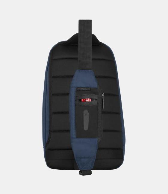 Actual product image Victorinox Altmont Professional, Tablet Sling, Navy Blue