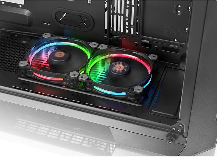 Actual product image Thermaltake View 71 TG RGB (ATX, mATX, Mini-ITX, E-ATX)