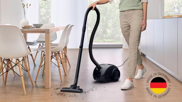 Actual product image Bosch Hausgeräte Serie 2 BGBS2LB1