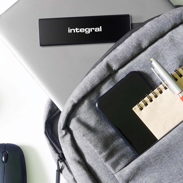 Actual product image SlimXpress Portable SSD 1 TB Black (1000 GB)