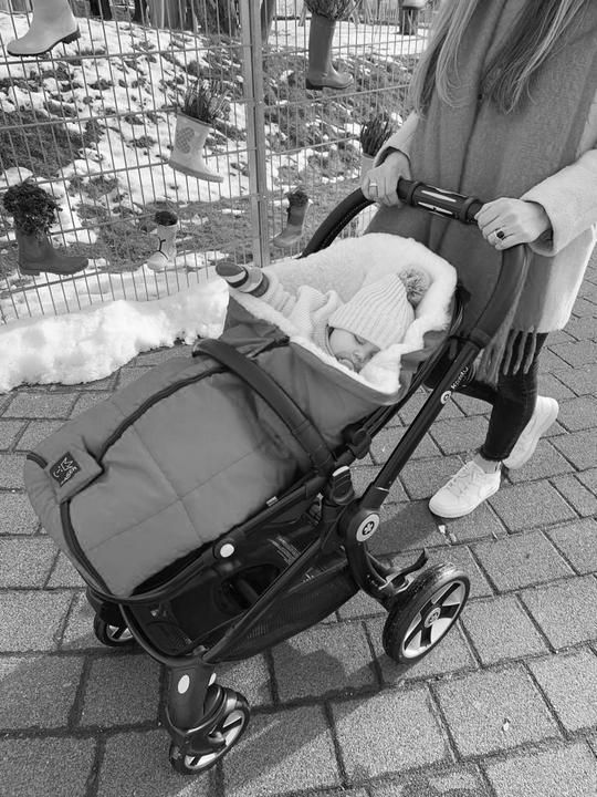 Produktbild Kaiser Fusssack Iglu Medizinfell Aktion