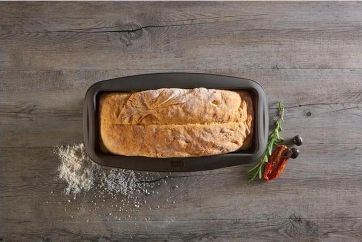 Actual product image Lurch King cake