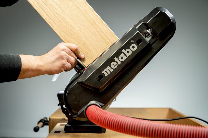 Immagine prodotto Metabo BS 200 Plus (Smerigliatrice, Tritacarne da banco, 450 W)