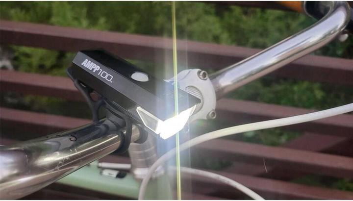 Actual product image CatEye Ampp 100 Avant (149 lm)