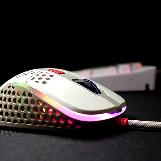 Image du produit CHERRY xtrfy M4 RGB Retro Edition (Filaire)