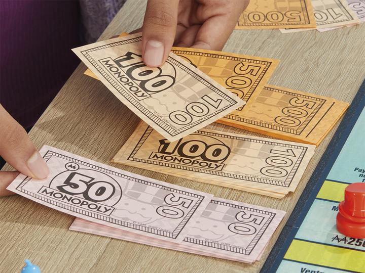 Immagine prodotto Hasbro Gaming Monopolio (Italiano)