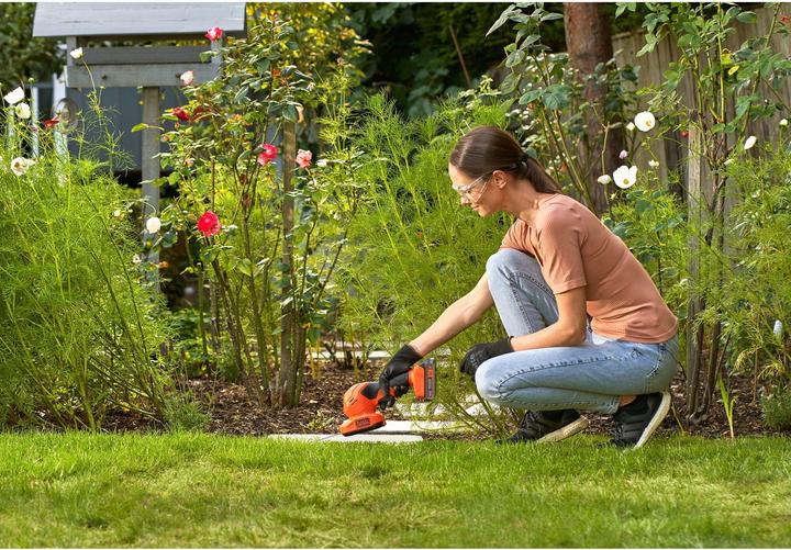 Produktbild Black & Decker StrauchscherenSet BCSS18D1 (Akkuheckenschere)