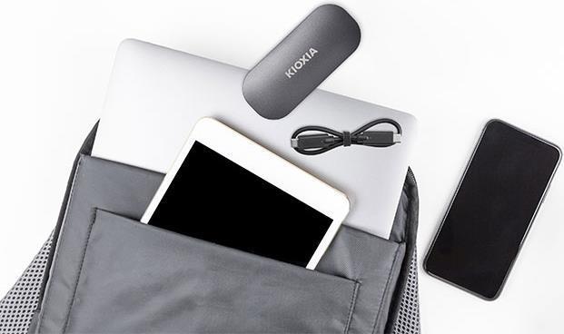 Produktbild Kioxia EXCERIA PLUS Portable SSD 2TB USB 3.2 Gen2 Type C (2 TB)