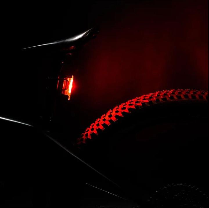 Actual product image Lezyne Strip Pro AI Alert 400+ Rear V2 (400 lm)