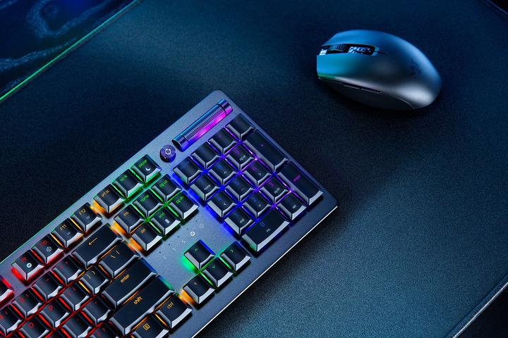 Actual product image Razer DeathStalker V2 Pro (DE, Cable, Wireless)