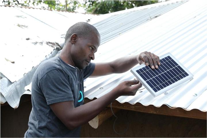 Actual product image Biolite SolarHome 620+