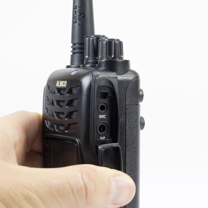 Actual product image Alinco Portable VHF/UHF radio PNI DJ-500-E, adjustable power, 200 CH, 1500 mAh, Talk Around, V (VHF, UHF)