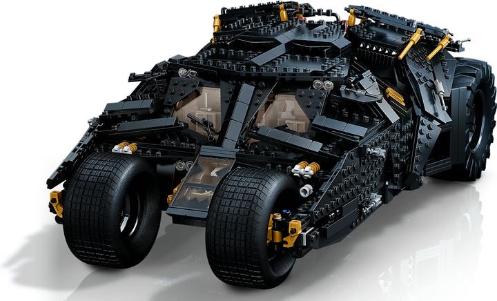 Image du produit LEGO Batmobile Tumbler (76240, LEGO DC, LEGO difficiles à trouver)