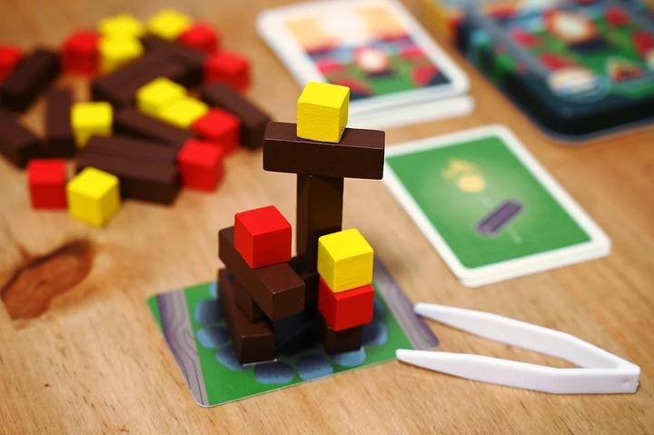 Actual product image Tinderblox - around the campfire - Game of skill (EN) (German)