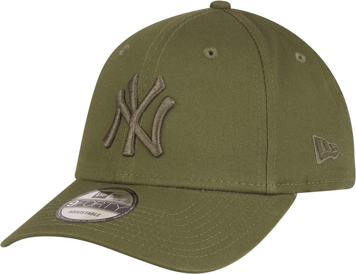 Actual product image New Era 9Forty Strapback Cap - New York Yankees olive