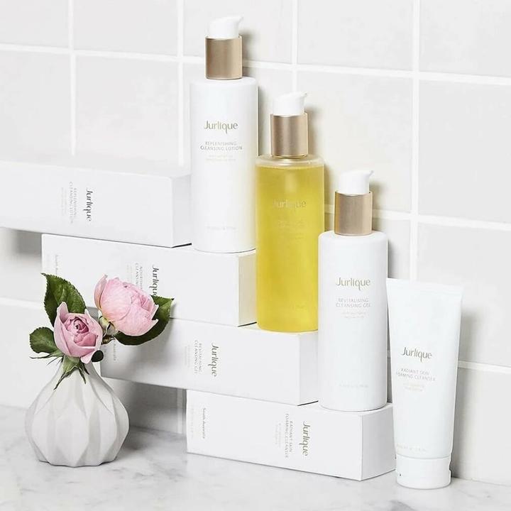 Produktbild Jurlique Nourishing Cleansing Oil (Reinigungslotion, 200 ml)