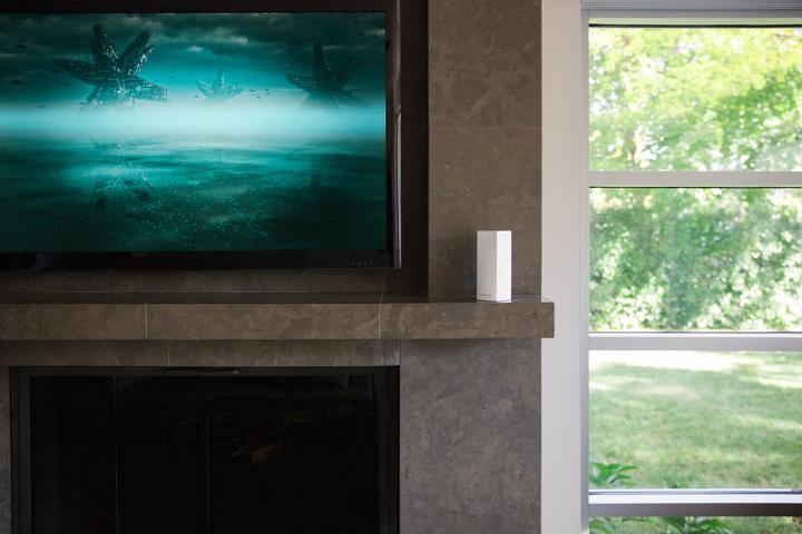 Actual product image Linksys Velop Tri Band