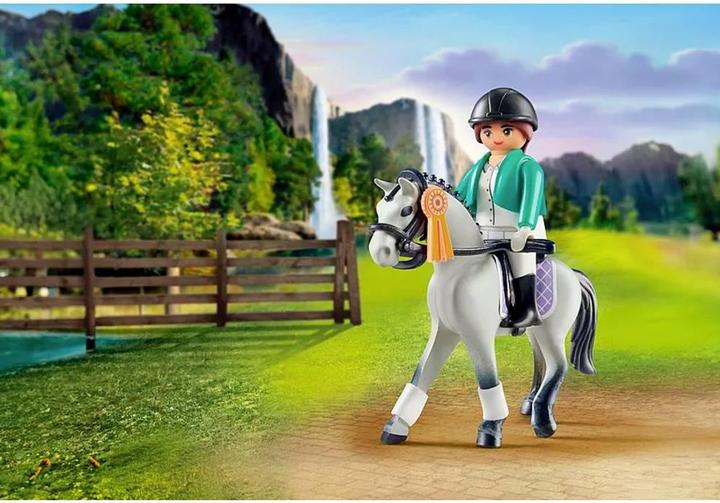 Actual product image Playmobil Turnierreiterin (71641, Playmobil Horses of Waterfall)