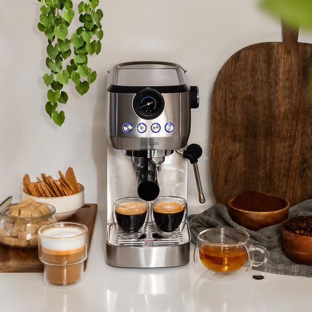 Produktbild Cecotec Cafetera espresso Power Espresso 20 Steel Pro