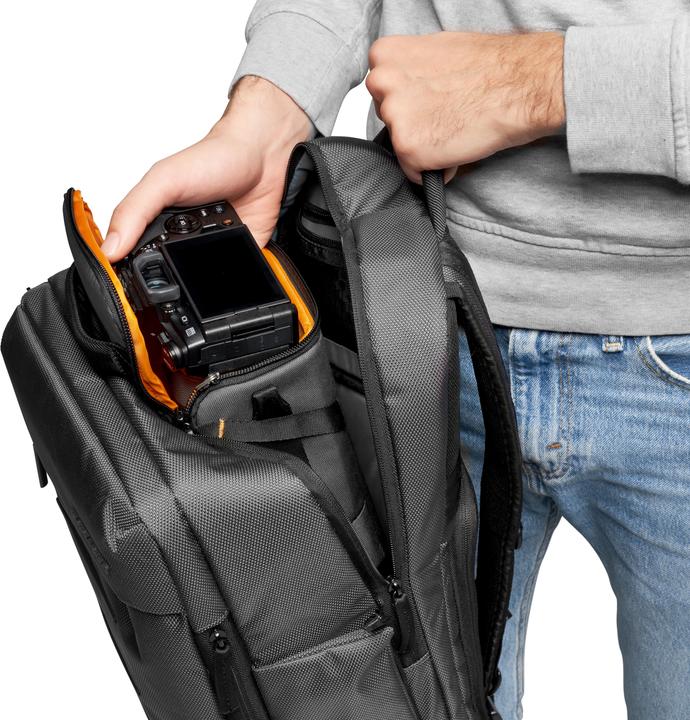 Actual product image Lowepro GearUp Creator Box L II Green Line (Photo trolley, 4.50 l)