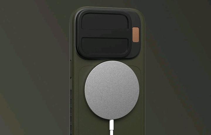 Actual product image PolarPro iPhone 15 Pro LiteChaser 15 Case - Black (Apple iPhone 15 Pro)