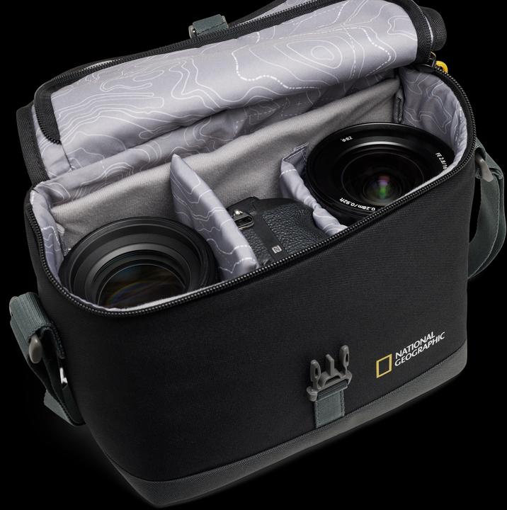Actual product image National Geographic Camera Bag Medium Black (Camera shoulder bag, 6.25 l)