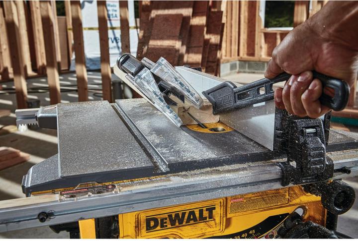 Actual product image DeWalt Compact circular table saw