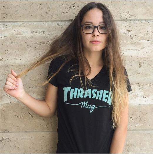 Immagine prodotto Thrasher Maglietta scollo a V con logo Girl Mag (L)