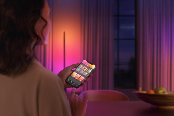 Produktbild Philips Hue Gradient Signe (2550 lm)