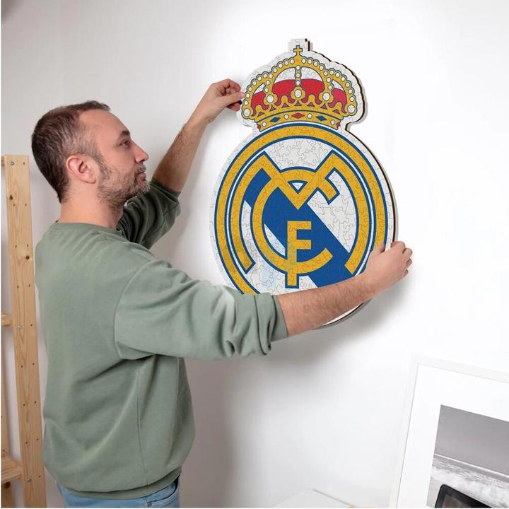 Immagine prodotto Iconic Real Madrid CF - Logo - Puzzle in Legno Taglia S (150 Pezzi) (150 pezzi)