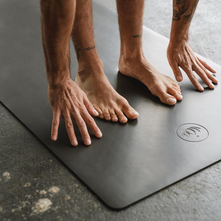 Produktbild Lotuscrafts Yogamatte Pure Zen-Schwarz (4 mm)