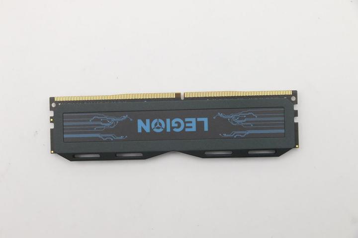 Actual product image Lenovo LMKUFG68AHFHD-32A (1 x 16GB, 3200 MHz, DDR4-RAM, DIMM)