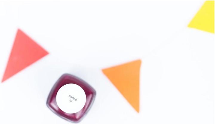 Actual product image Essie Nail Polish (516 nailed it!, Colour paint)