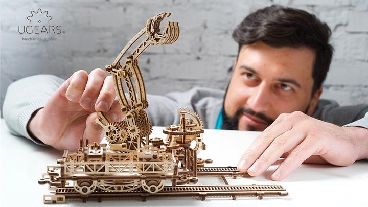 Actual product image Ugears Train Transshipment point