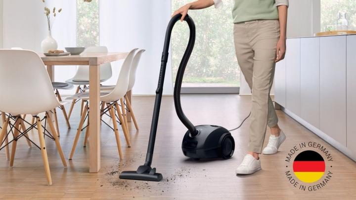 Actual product image Bosch Hausgeräte Serie 2 BGBS2LB1