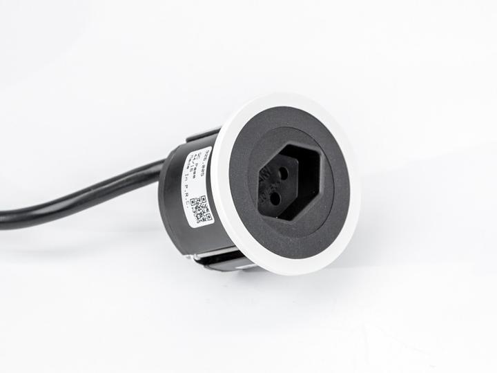 Actual product image Bachmann Built-in socket