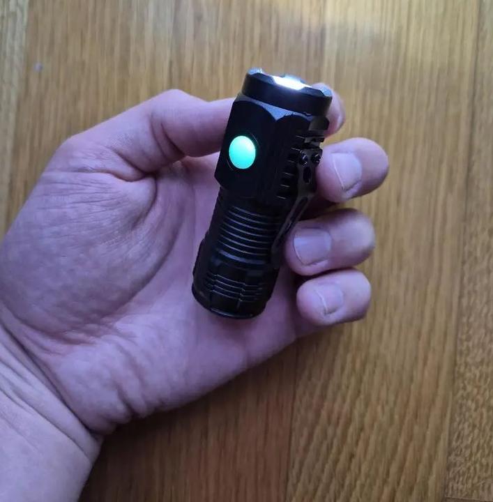 Immagine prodotto Fenix E18R V2.0 (6.70 cm, 1200 lm)